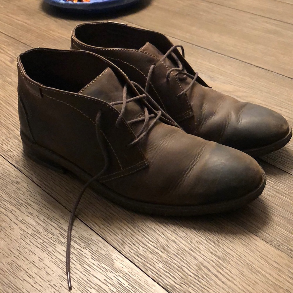 Johnston and Murphy Men’s chukka